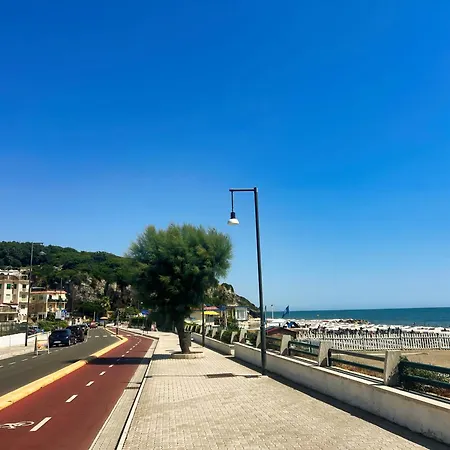 Lägenhet Il Panoramico Minturno